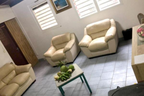 Maison charmante à Vieux Habitants avec terrasse ensoleillée